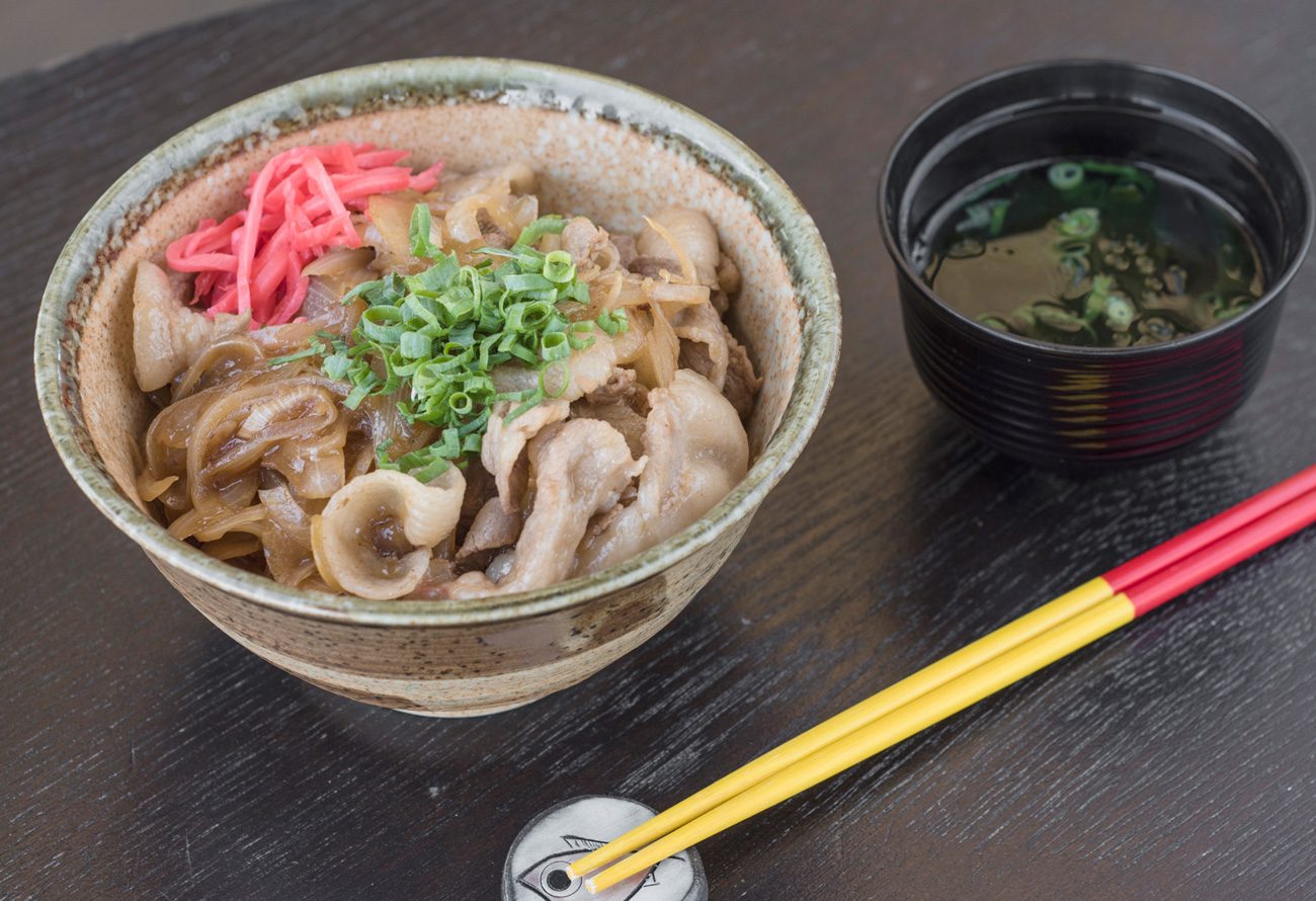 イノブタ丼